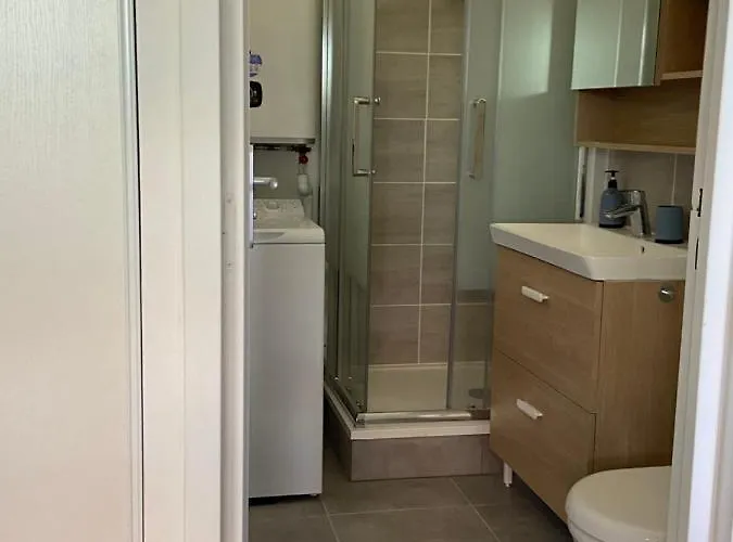 2 Pieces Avec Jardin ! Apartment *