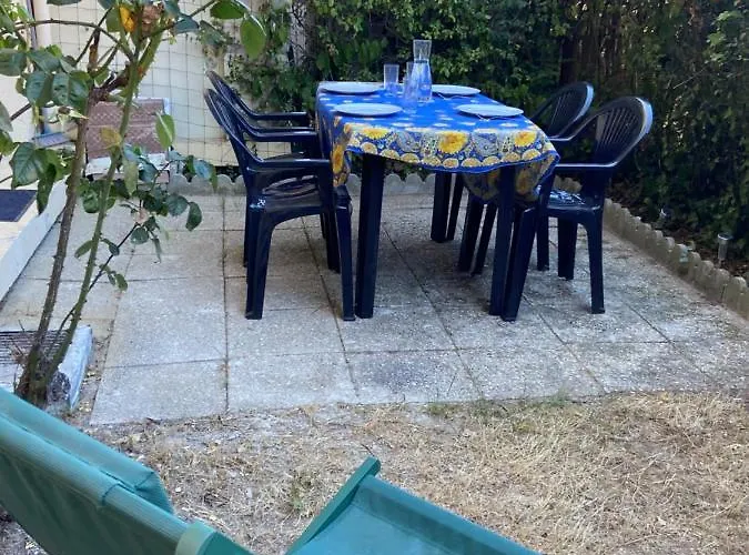 2 Pieces Avec Jardin ! * Villers-sur-Mer